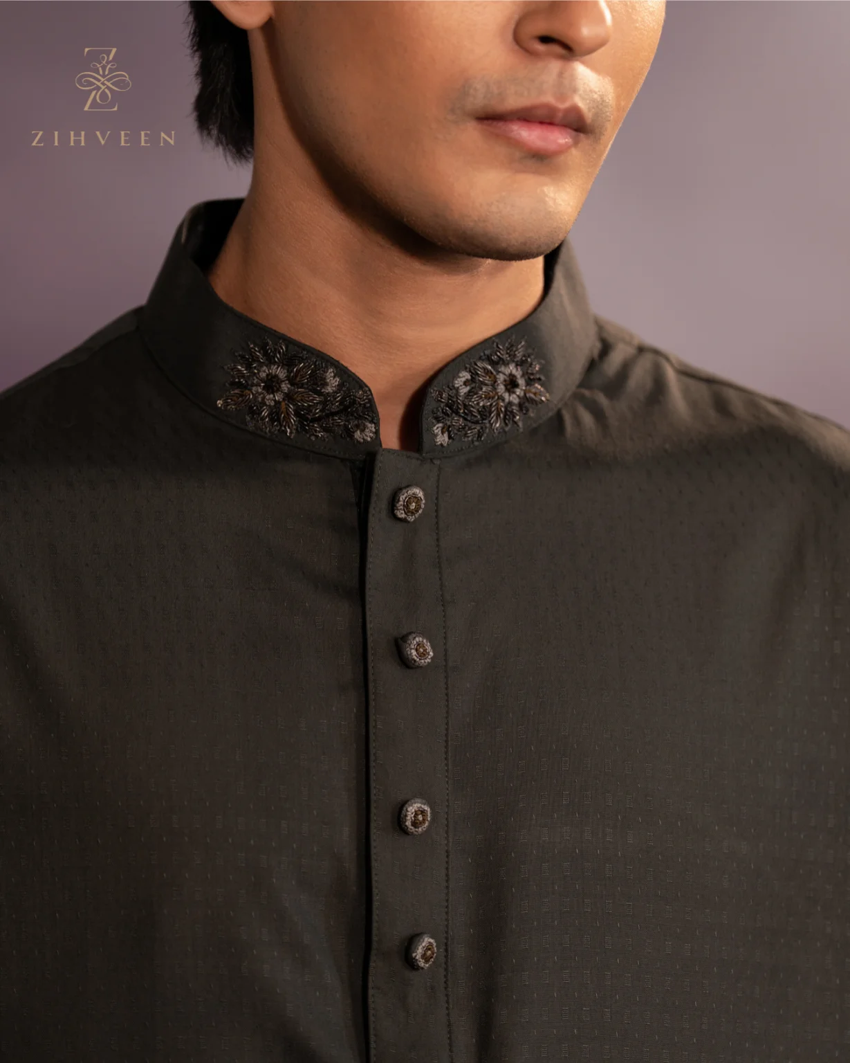 Sacramento Green with Exquisite collar & button zardoji