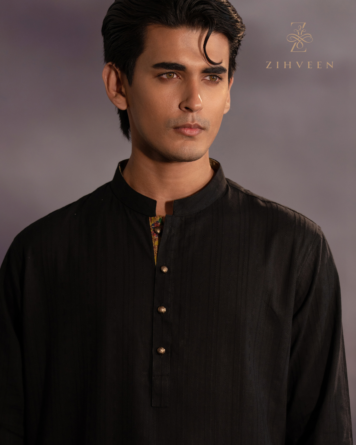 Black Stripe with elegant button - view 1