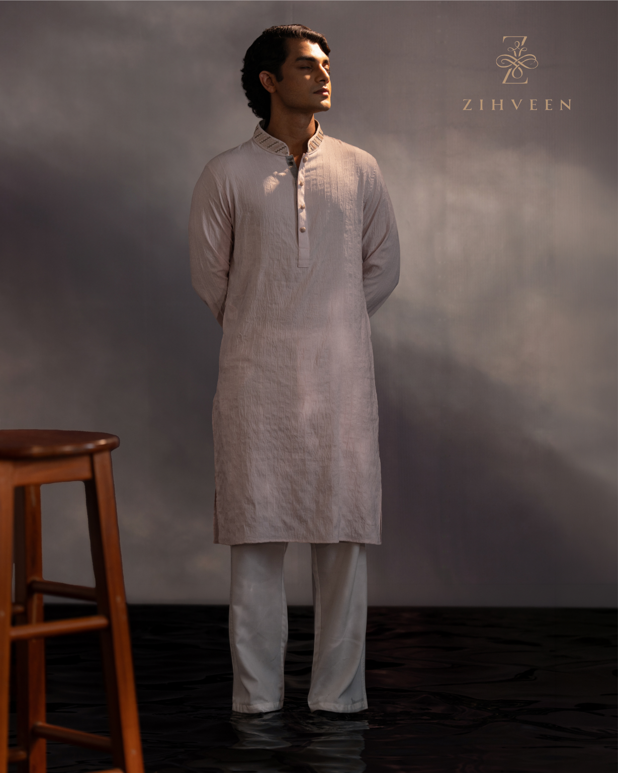Soft elegant pink in self stripe with collar & button Zardoji - view 4